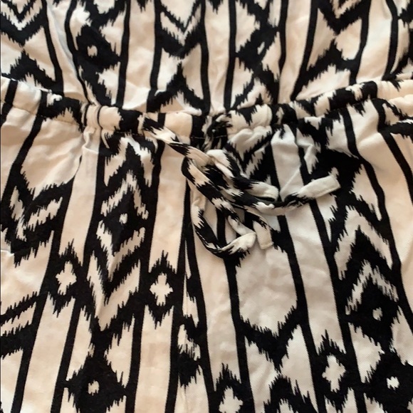 Forever 21 Romper - Picture 2 of 3